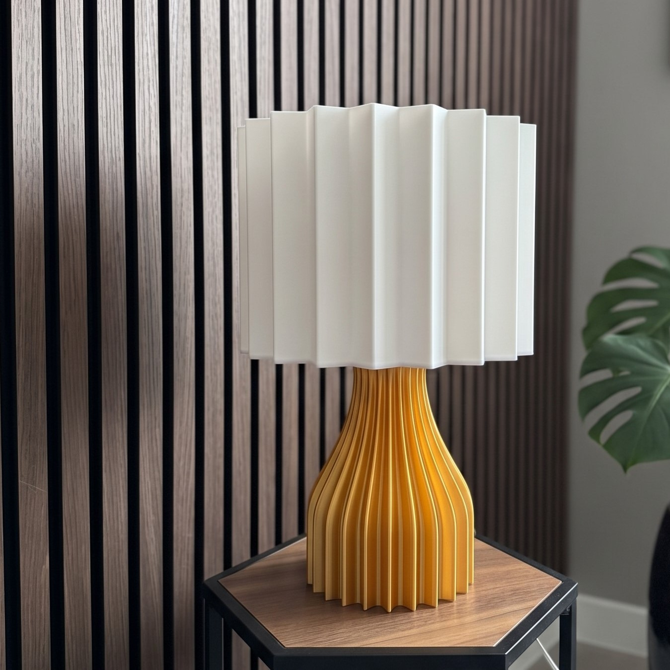 Vlore lamp switched off